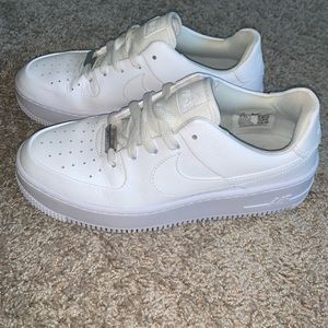 White Nike Air Force 1 Sage Low Women